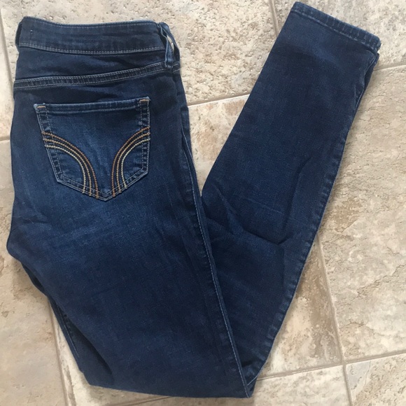 Hollister Jeans - Picture 3 of 3
